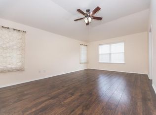 9119 Rainland Ct, Arlington, TX 76002