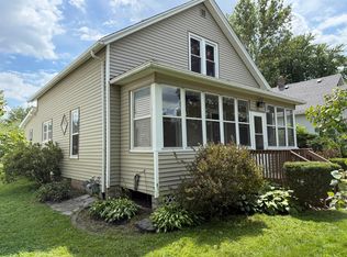 110 Canon Ave, Muscatine, IA 52761