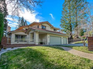 394 Live Oak Dr, Danville, CA 94506