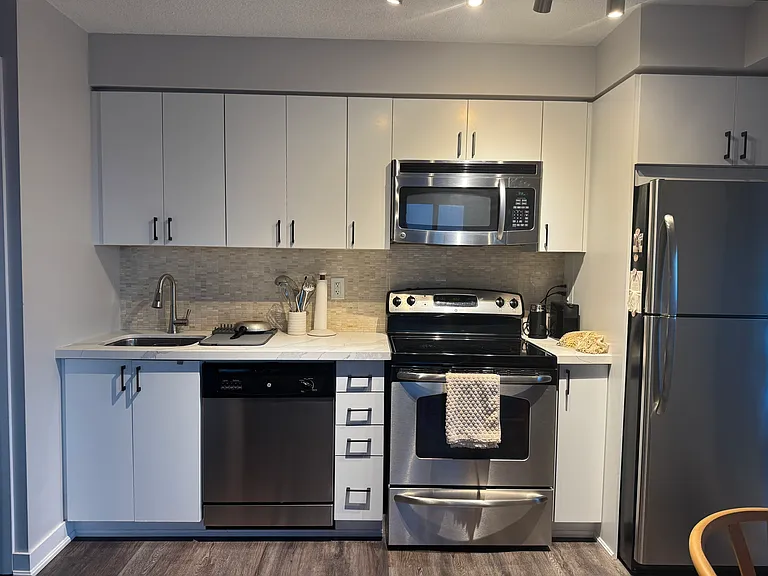155 Legion Rd N — Photo 5