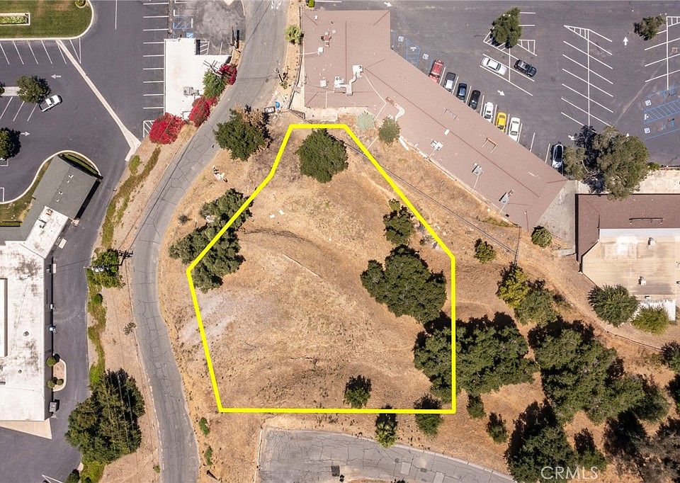 1st image of 1355 E Highland Ave #2