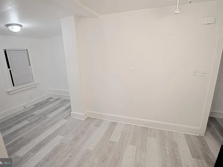 1016 N 11th St #3 — Photo 10