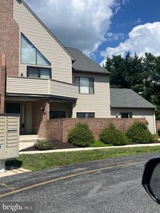 910 Cherrington Dr #910, Harrisburg, PA, 17110