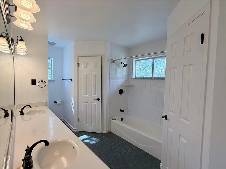 123 Mesa Verde Dr — Photo 17