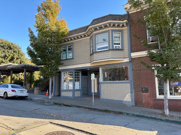 885 Loring Ave APT 102