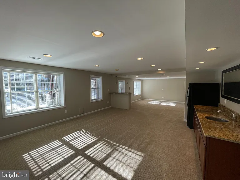 21330 Meadow Field Ct — Photo 20