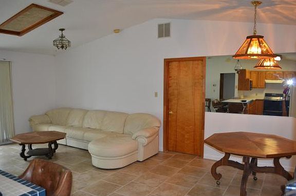 5th image of 7158 W Lacey Ln
