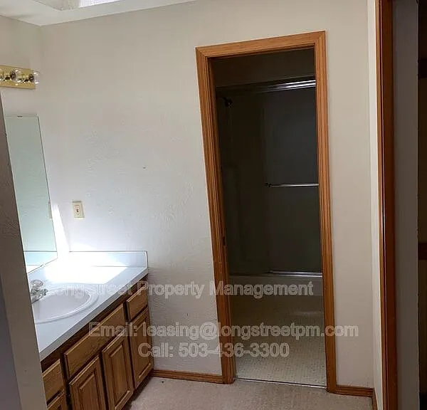 3044 NE Glacier Way — Photo 17