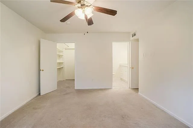2511 Saint Charles Ave #302 — Photo 16