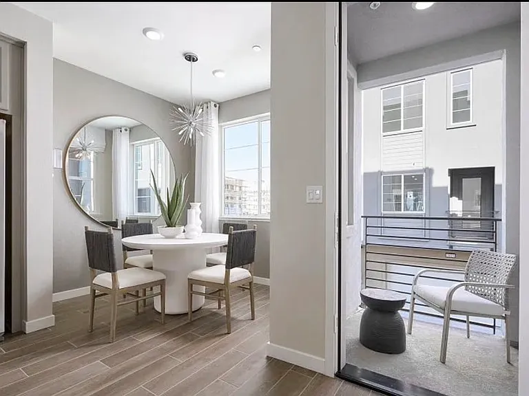 433 Mitchell Ave #433 — Photo 3