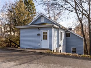 521 Pearl Ave, Mars, PA 16046