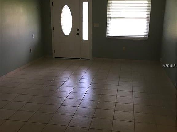 4th image of 603 Camel Ln