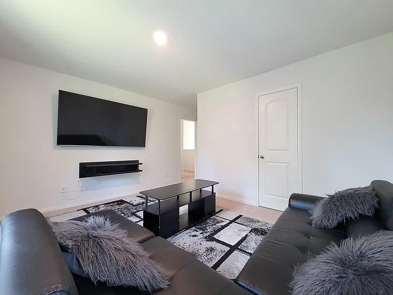 10793 Castle Rock Dr — Photo 30