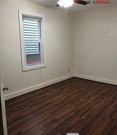 4th image of 818 E Wright St #B