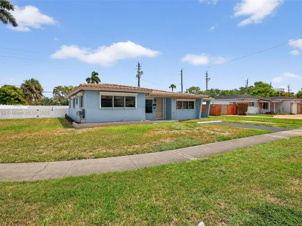 3202 Pierce St, Hollywood, FL 33021