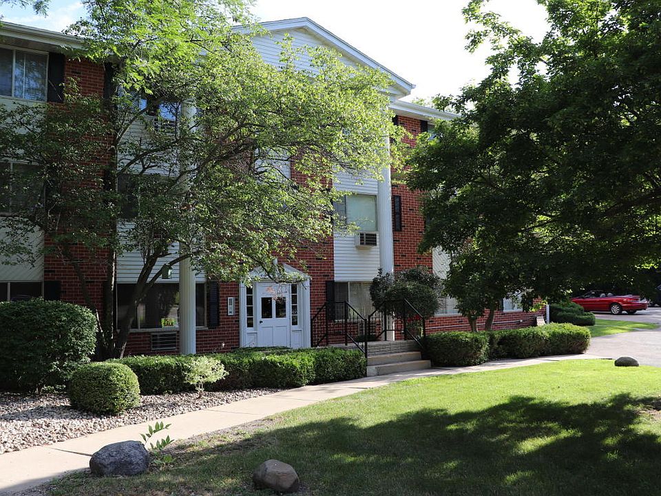 1st image of 255 Elmwood Ave #106