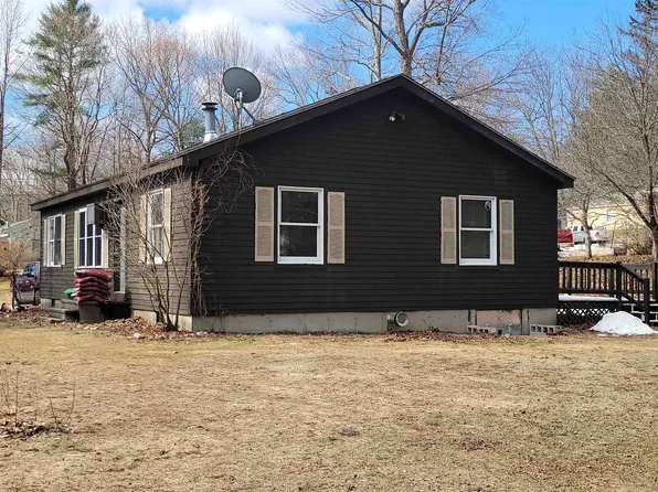 12 Chestnut Circle, Loudon, NH 03307