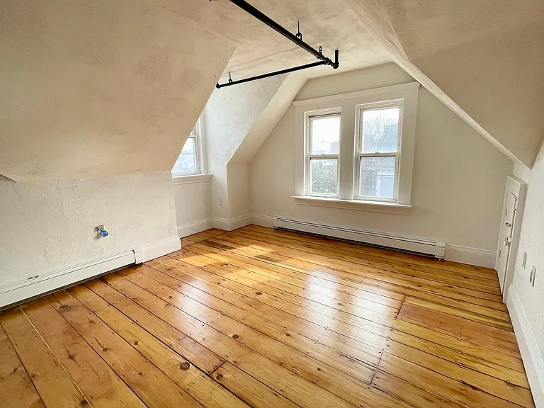 72 Nahant St #3 — Photo 11