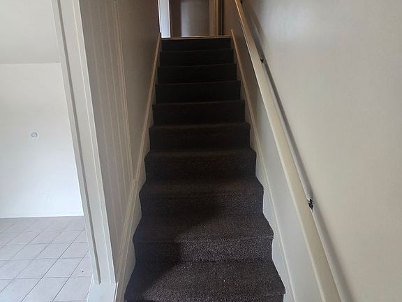 5th image of 1304 Braley St #1306