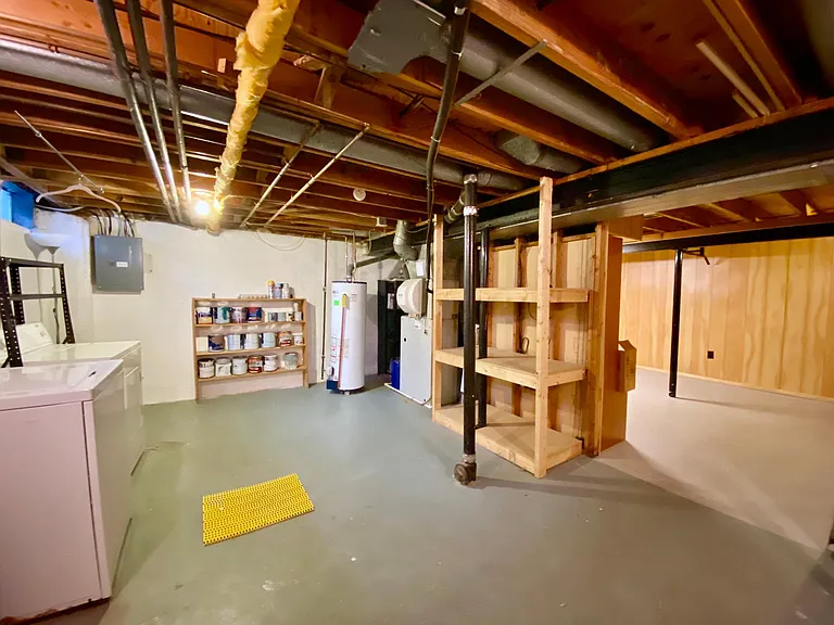 Basement utilities/laundry room