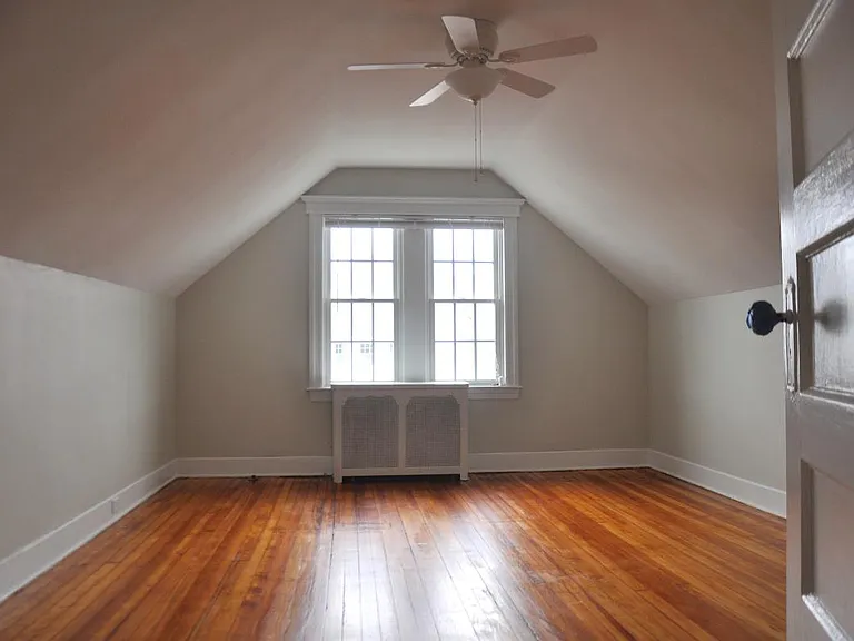 Bedroom #1