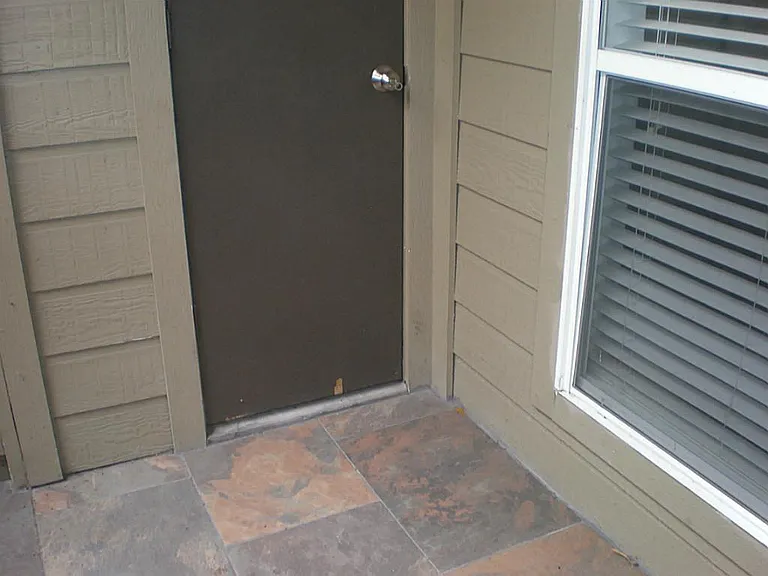 10047 Westpark Dr #9 — Photo 18