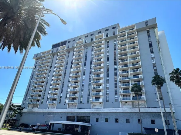 13499 Biscayne Blvd, North Miami, FL