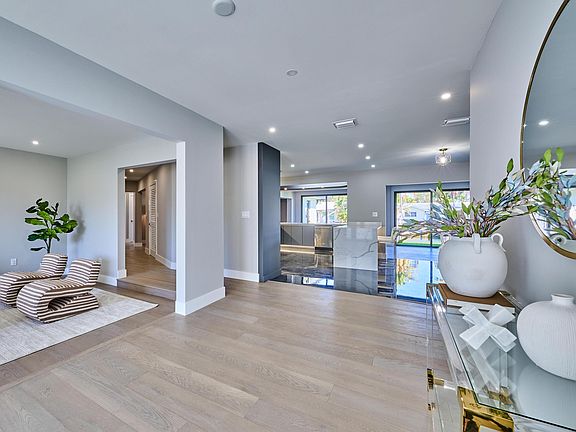 5th image of 1170 Fairview Lane