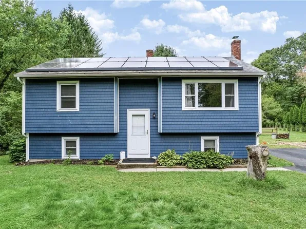 892 Plains Rd, South Kingstown, RI 02892