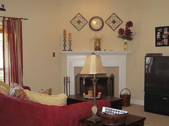 Den/Family Room
