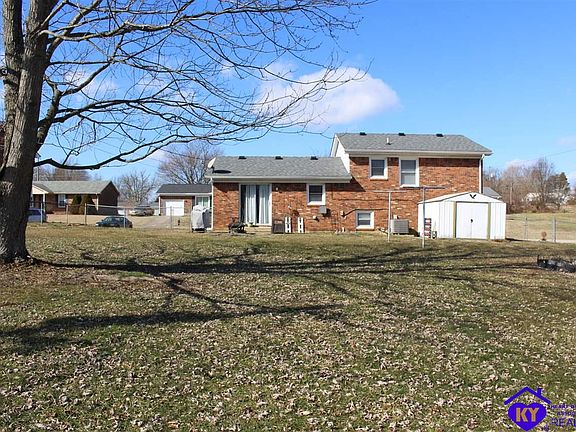 3rd image of 1532 Amber Ct