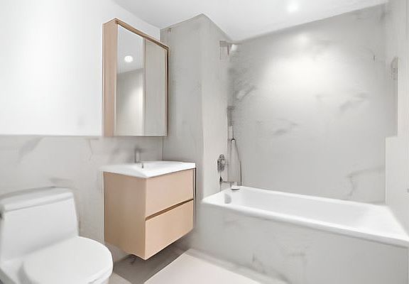 5th image of 567 Ocean Ave #607A