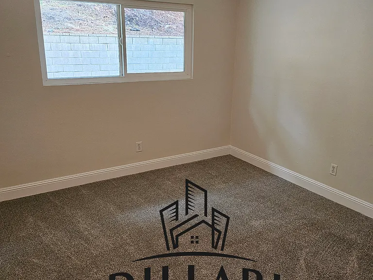27350 Denoya Dr — Photo 9