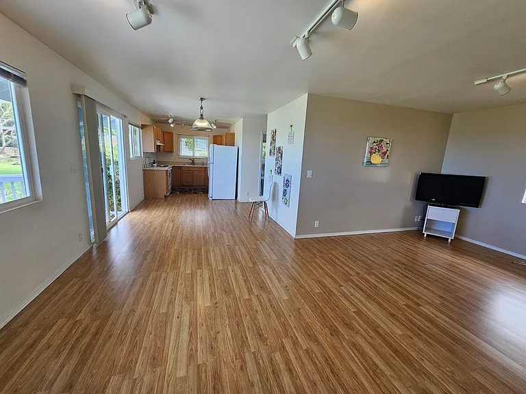 40 Huina Pl — Photo 6