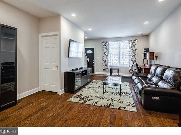 4th image of 3408 Richmond St