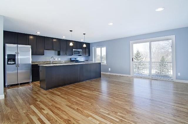 1st image of 406 Pondridge Cir #406