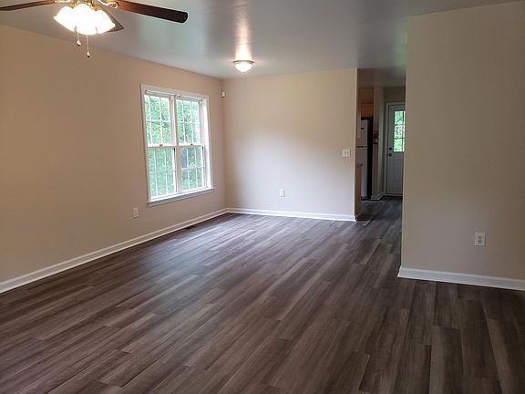 2nd image of 1519 Elmwood Ave #1519