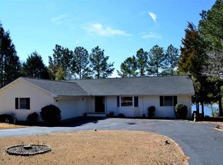 380 Pine Vista Dr, Pinehurst, NC 28374