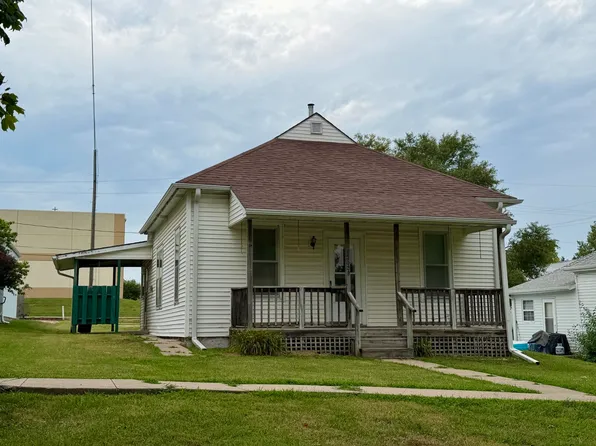 2008 N St, Auburn, NE 68305