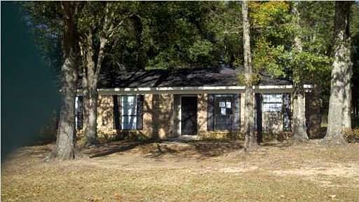 1st image of 9312 Ponderosa Dr N