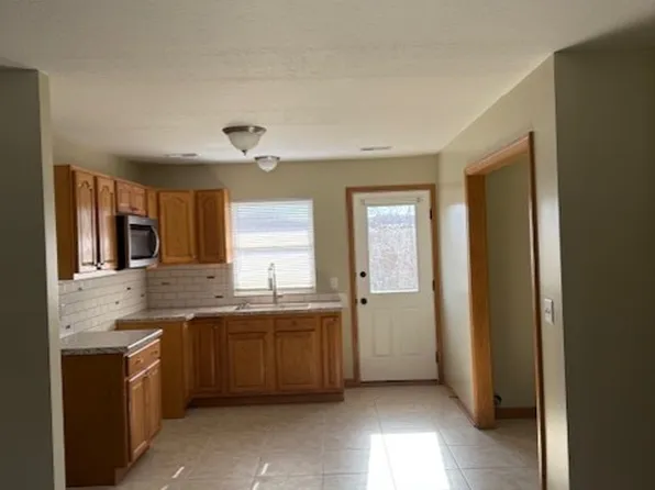 1998 N Water Street Ext, Uhrichsville, OH 44683