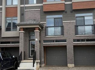 313 Conklin Rd #33, Brantford, ON N3T 5L5