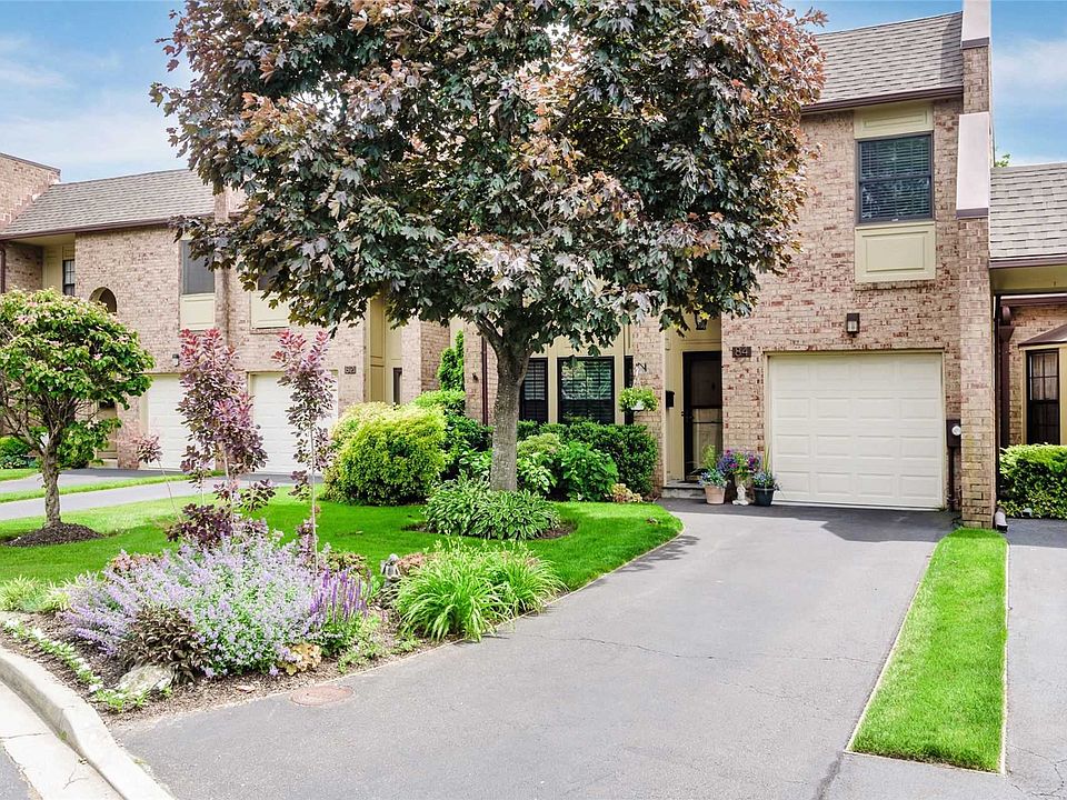 1st image of 84 Southgate Cir
