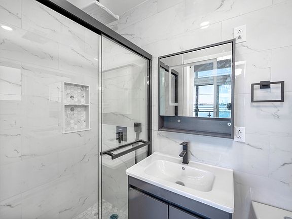 5th image of 103 Dorchester St #2
