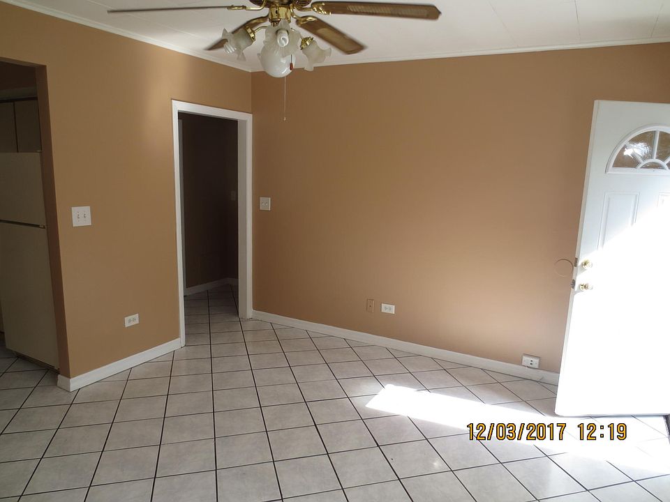 1st image of 11454 W Everett St