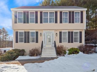 6 Bear Path Ln, Hudson, NH 03051