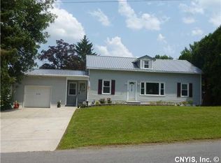 303 Tuttle Ave, Canastota, NY 13032