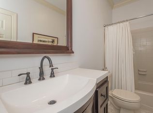 2054 Graybar Ln, Nashville, TN 37215
