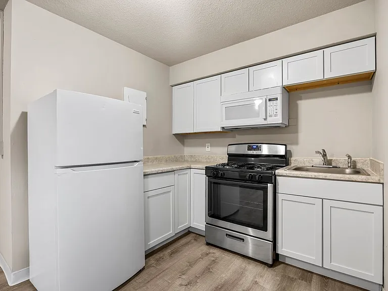 Sprint Depot Apartments — Photo 11
