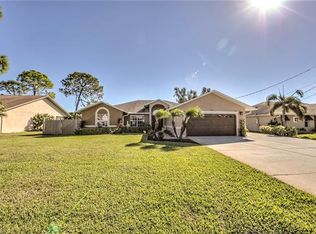 17470 Meadow Lake Cir, Fort Myers, FL 33967